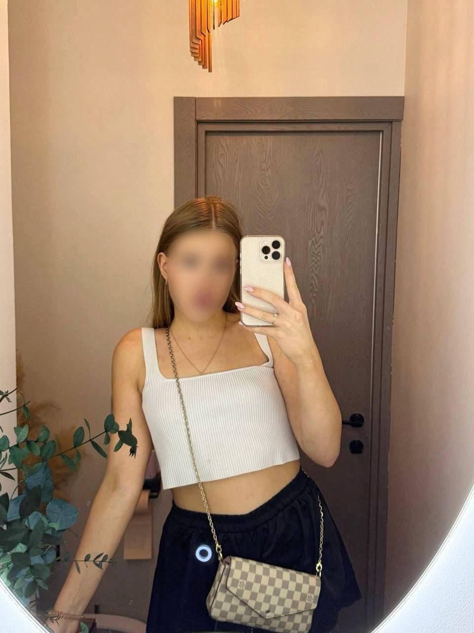 Ульяна 18 лет