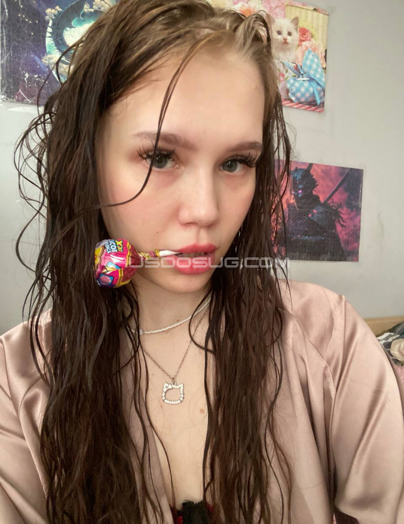 Сексуальная Яна 20 лет